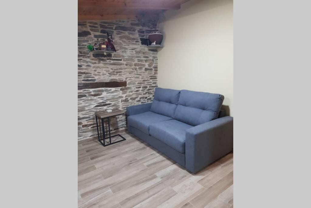 Apartamento con vistas al río A Solaina Samos Exterior foto